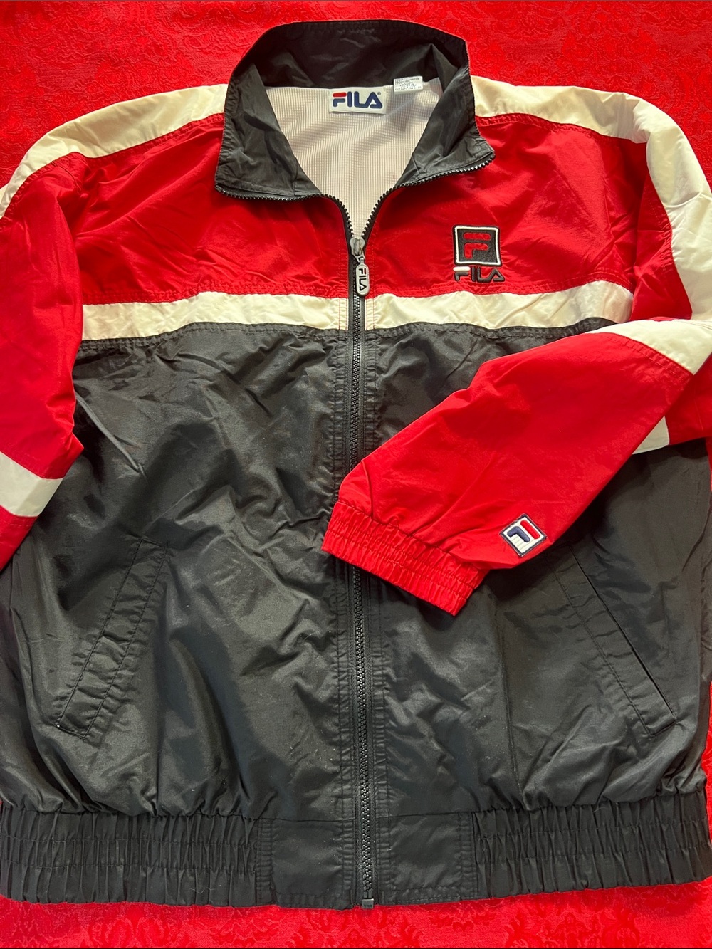 FILA Men’s XL Colorblock Windbreaker Jacket Red Black White Logo Retro